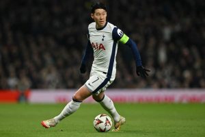 Năm 2015 Son Heung-min chính thức gia nhập Tottenham Hotspur